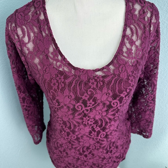 Jessica Simpson Maternity Lg Purple Lace Side Ruch Scoop Neck Built In Cami - Picture 2 of 12